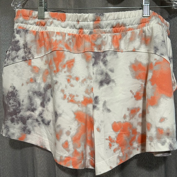 Felina Tie-Dye Lounge Shorts - Picture 2 of 12